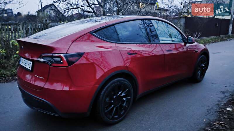 Позашляховик / Кросовер Tesla Model Y 2020 в Києві фото 3 Позашляховик / Кросовер Tesla Model Y 2020 в Києві