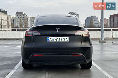 Внедорожник / Кроссовер Tesla Model Y 2021 в Львове