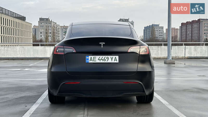 Позашляховик / Кросовер Tesla Model Y 2021 в Львові