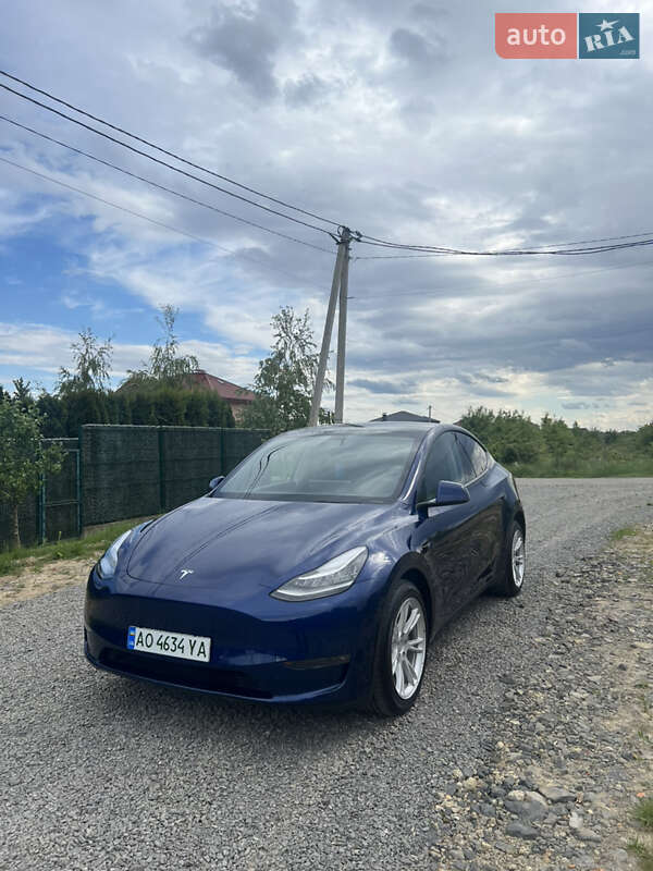 Внедорожник / Кроссовер Tesla Model Y 2022 в Ужгороде фото 3 Внедорожник / Кроссовер Tesla Model Y 2022 в Ужгороде