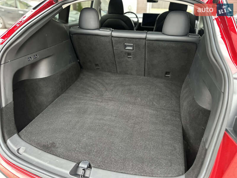 Внедорожник / Кроссовер Tesla Model Y 2020 в Одессе