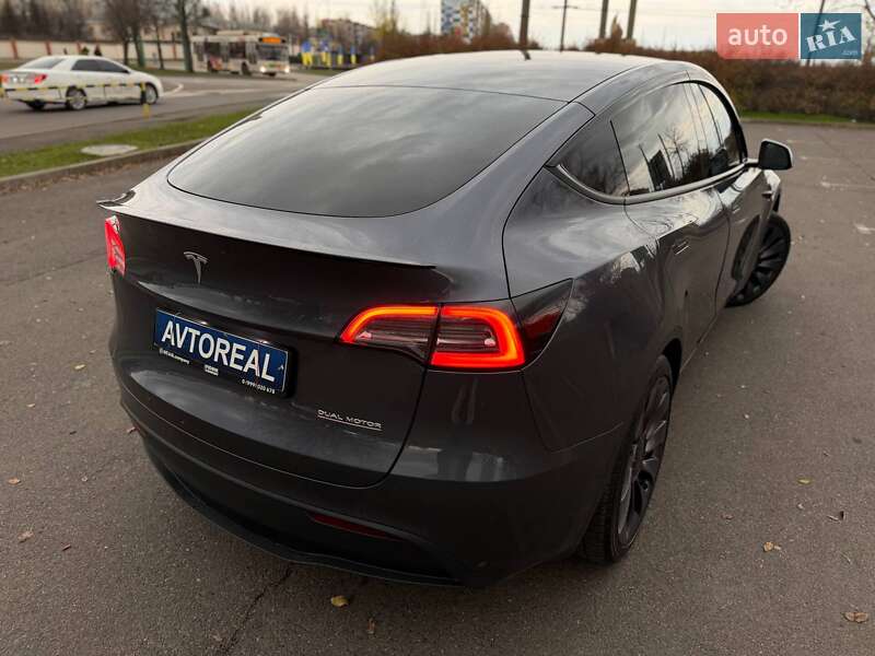 Внедорожник / Кроссовер Tesla Model Y 2023 в Кривом Роге