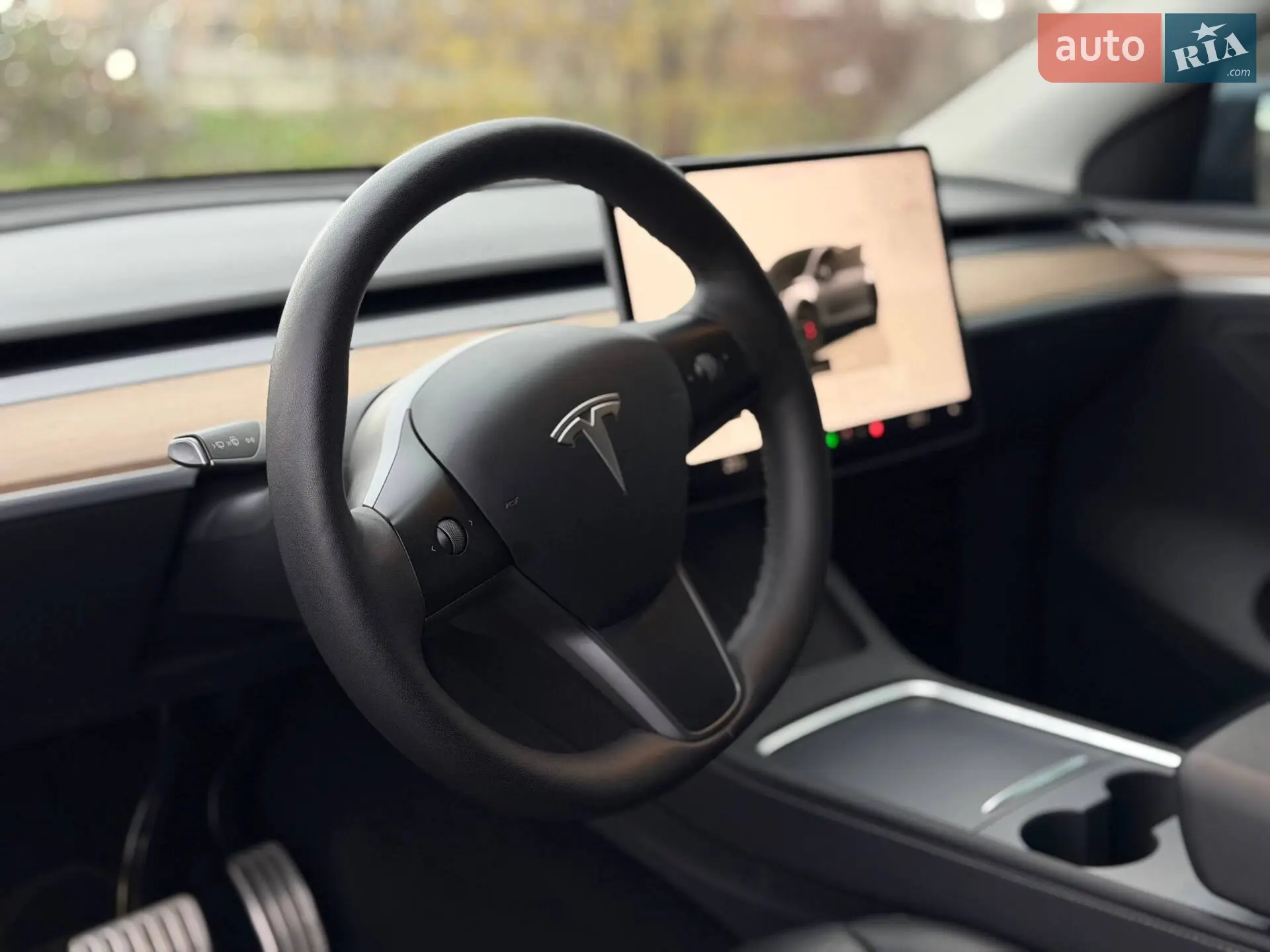 2023 Tesla Model Y - мініатюра 39