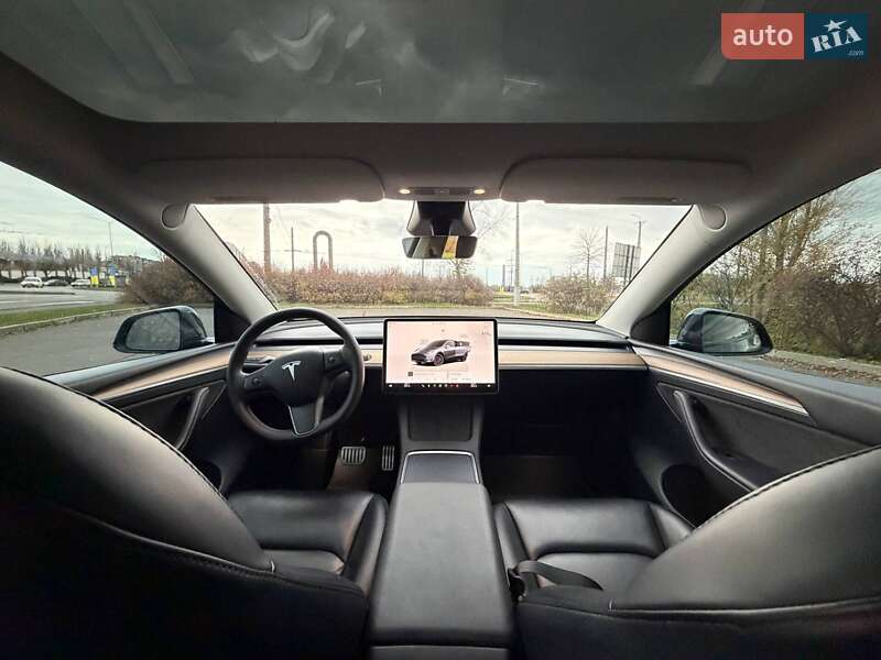 Внедорожник / Кроссовер Tesla Model Y 2023 в Кривом Роге