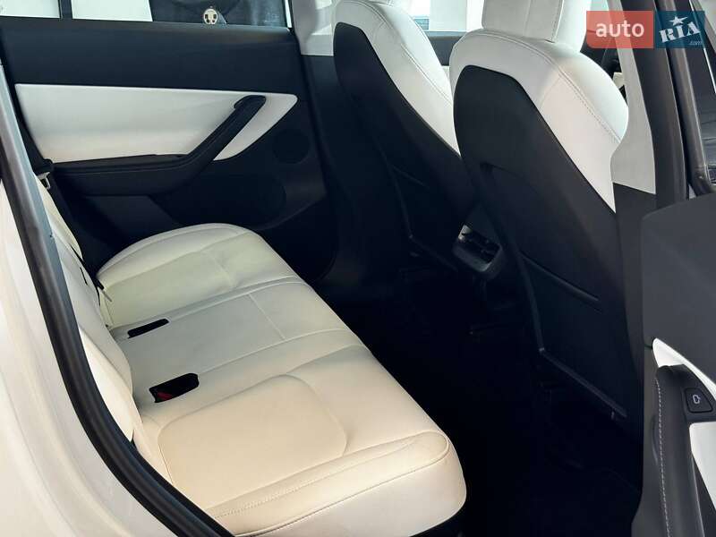 Внедорожник / Кроссовер Tesla Model Y 2021 в Львове фото 23 Внедорожник / Кроссовер Tesla Model Y 2021 в Львове