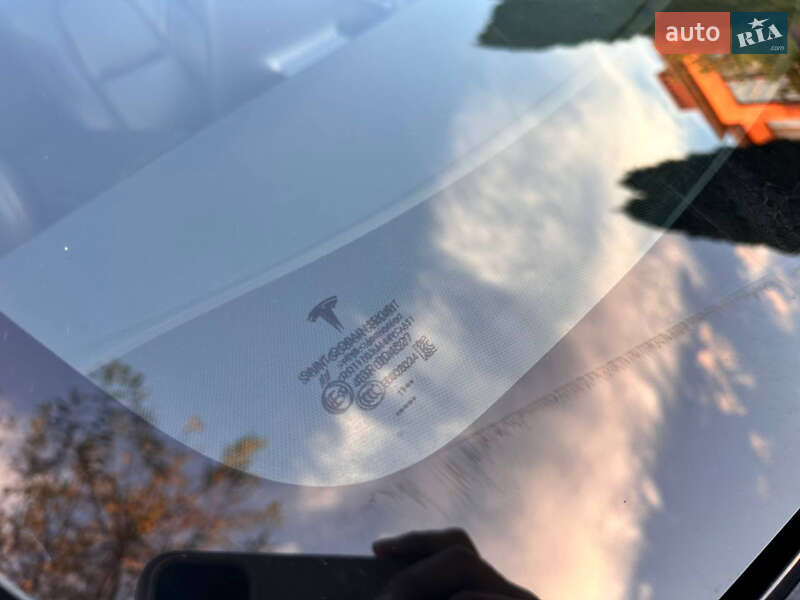 Позашляховик / Кросовер Tesla Model Y 2020 в Києві