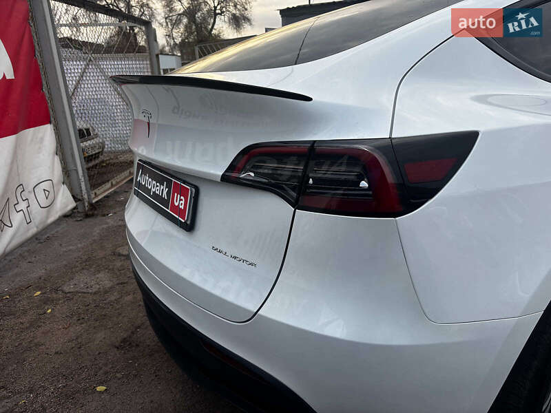 Позашляховик / Кросовер Tesla Model Y 2024 в Запоріжжі