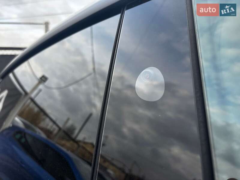 Позашляховик / Кросовер Tesla Model Y 2024 в Запоріжжі