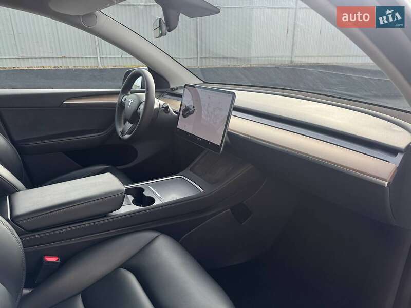 Позашляховик / Кросовер Tesla Model Y 2021 в Вінниці