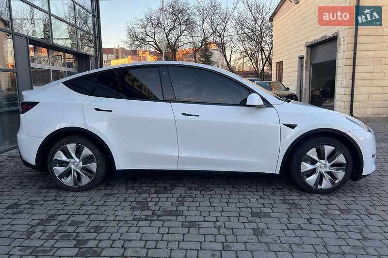 Внедорожник / Кроссовер Tesla Model Y 2022 в Ивано-Франковске
