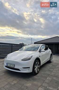 Внедорожник / Кроссовер Tesla Model Y 2023 в Ивано-Франковске