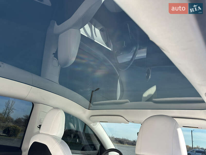 Позашляховик / Кросовер Tesla Model Y 2020 в Коломиї фото 20 Позашляховик / Кросовер Tesla Model Y 2020 в Коломиї
