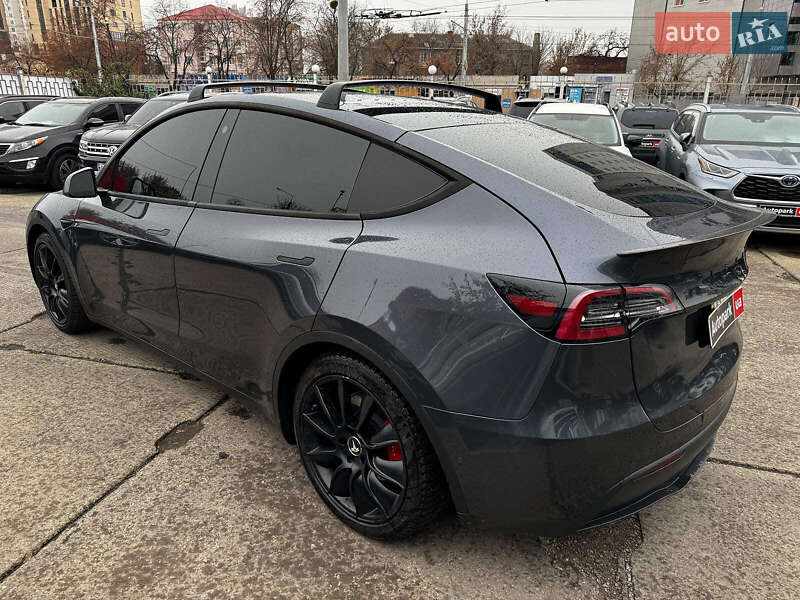 Внедорожник / Кроссовер Tesla Model Y 2021 в Харькове