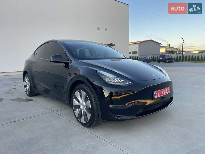 Позашляховик / Кросовер Tesla Model Y 2021 в Луцьку
