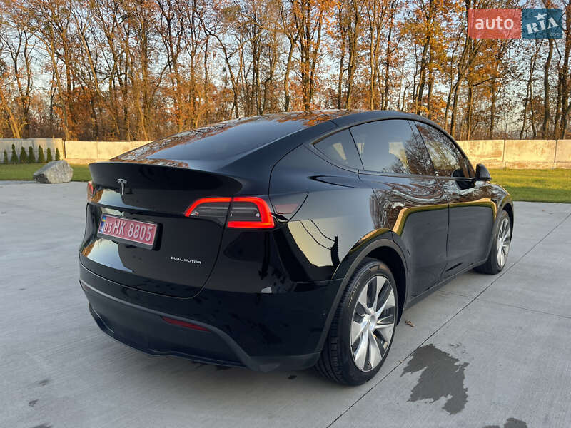 Позашляховик / Кросовер Tesla Model Y 2021 в Луцьку