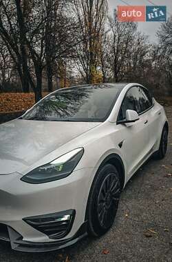 Внедорожник / Кроссовер Tesla Model Y 2022 в Каменском