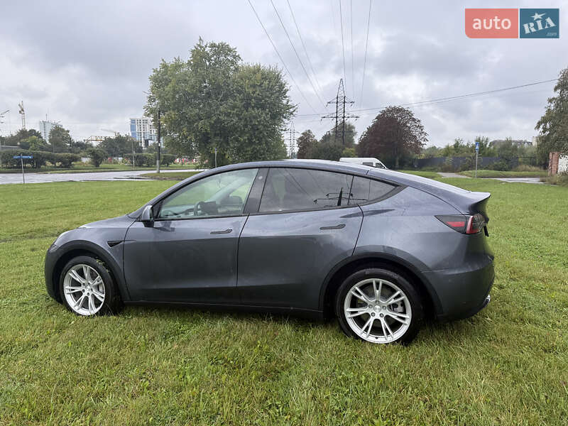 Внедорожник / Кроссовер Tesla Model Y 2023 в Львове фото 8 Внедорожник / Кроссовер Tesla Model Y 2023 в Львове