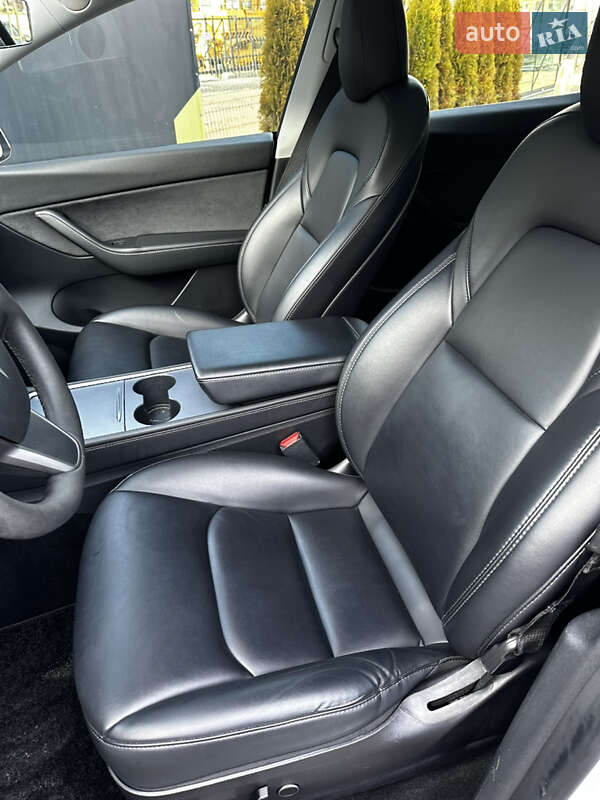 Внедорожник / Кроссовер Tesla Model Y 2022 в Львове фото 16 Внедорожник / Кроссовер Tesla Model Y 2022 в Львове