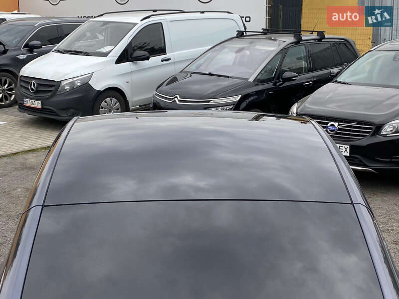 Внедорожник / Кроссовер Tesla Model Y 2023 в Ровно