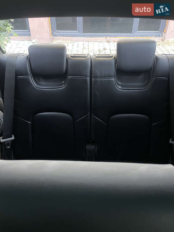 Внедорожник / Кроссовер Tesla Model Y 2022 в Луцке