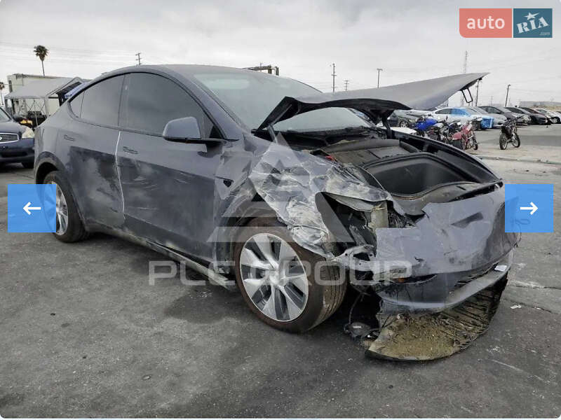 Внедорожник / Кроссовер Tesla Model Y 2023 в Львове фото 12 Внедорожник / Кроссовер Tesla Model Y 2023 в Львове