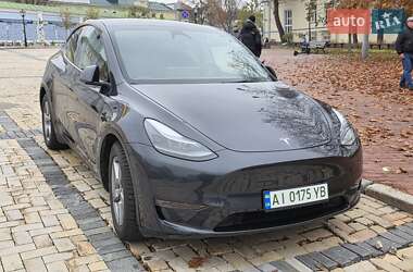 Позашляховик / Кросовер Tesla Model Y 2024 в Києві