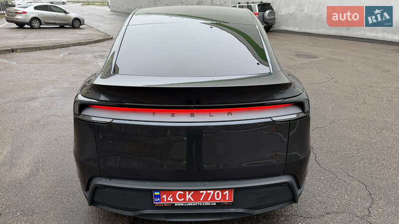 Внедорожник / Кроссовер Tesla Model Y 2025 в Киеве фото 12 Внедорожник / Кроссовер Tesla Model Y 2025 в Киеве