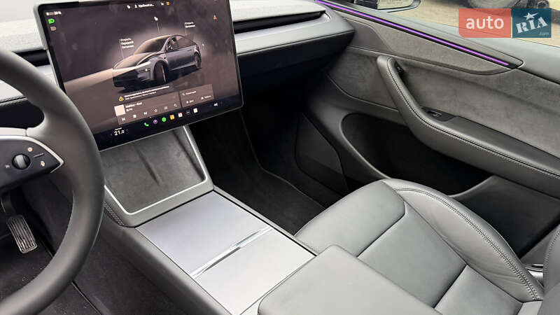 Внедорожник / Кроссовер Tesla Model Y 2025 в Киеве фото 23 Внедорожник / Кроссовер Tesla Model Y 2025 в Киеве
