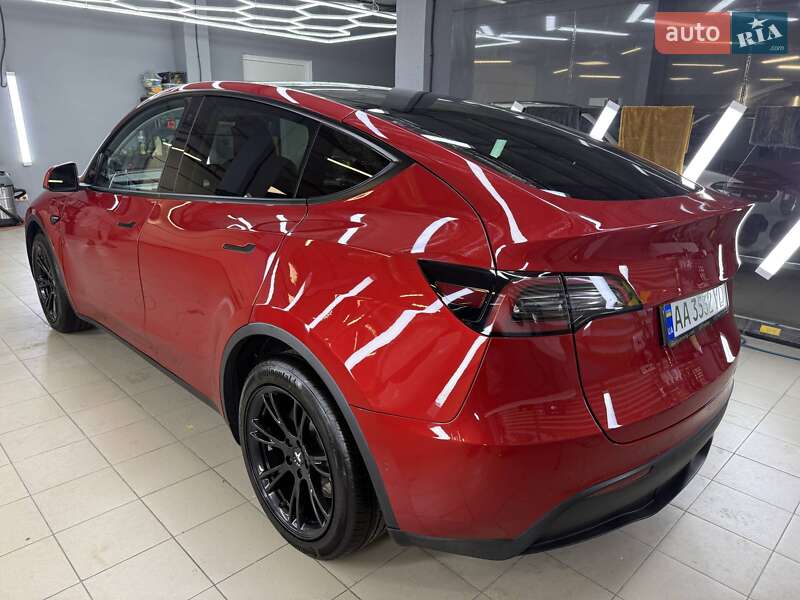 Внедорожник / Кроссовер Tesla Model Y 2022 в Киеве