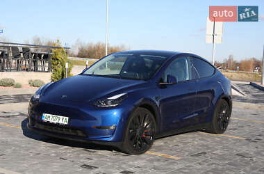 Внедорожник / Кроссовер Tesla Model Y 2024 в Звягеле