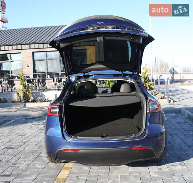 Позашляховик / Кросовер Tesla Model Y 2024 в Звягелі