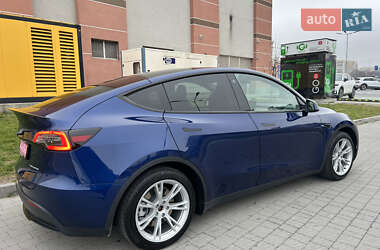 Внедорожник / Кроссовер Tesla Model Y 2023 в Львове