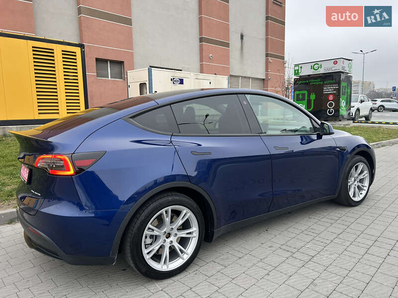 Внедорожник / Кроссовер Tesla Model Y 2023 в Львове фото 5 Внедорожник / Кроссовер Tesla Model Y 2023 в Львове