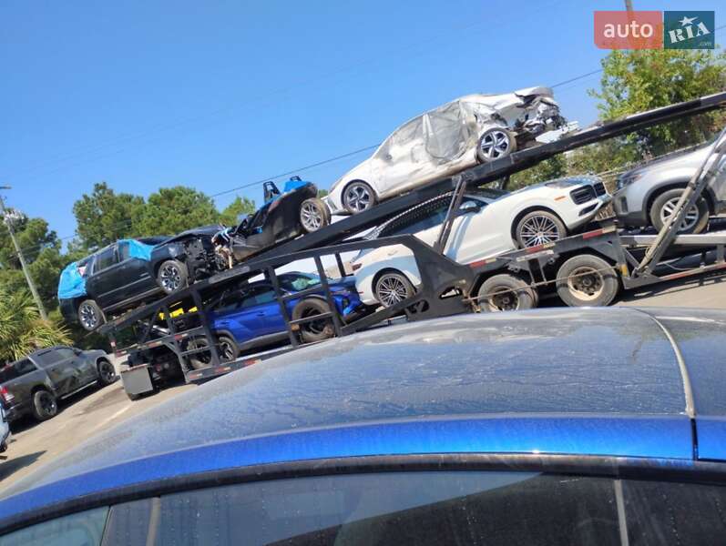 Внедорожник / Кроссовер Tesla Model Y 2020 в Львове