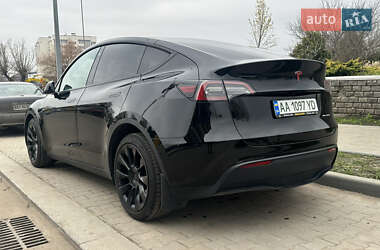 Внедорожник / Кроссовер Tesla Model Y 2021 в Киеве