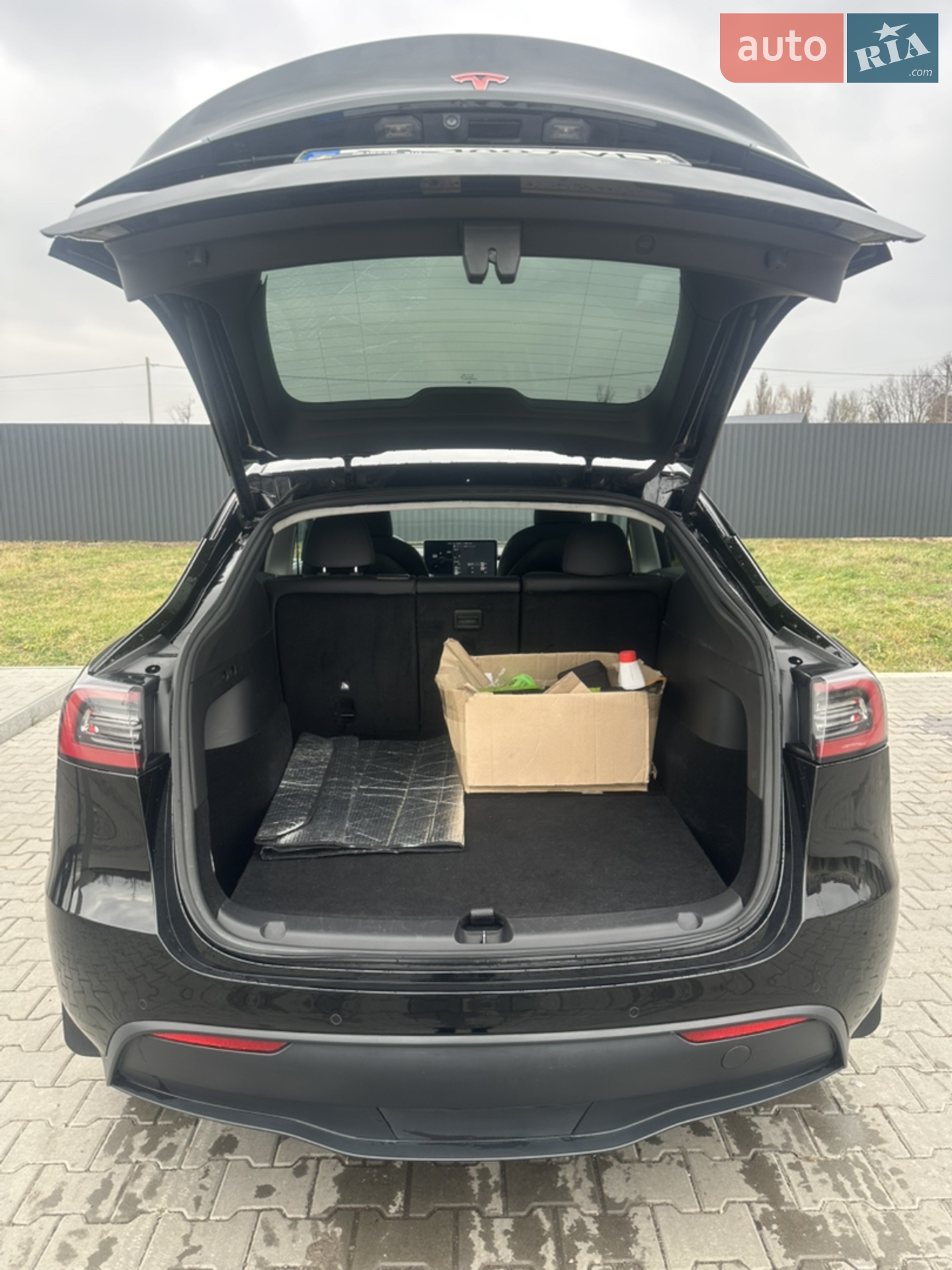 2021 Tesla Model Y - мініатюра 19