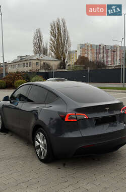 Внедорожник / Кроссовер Tesla Model Y 2022 в Киеве