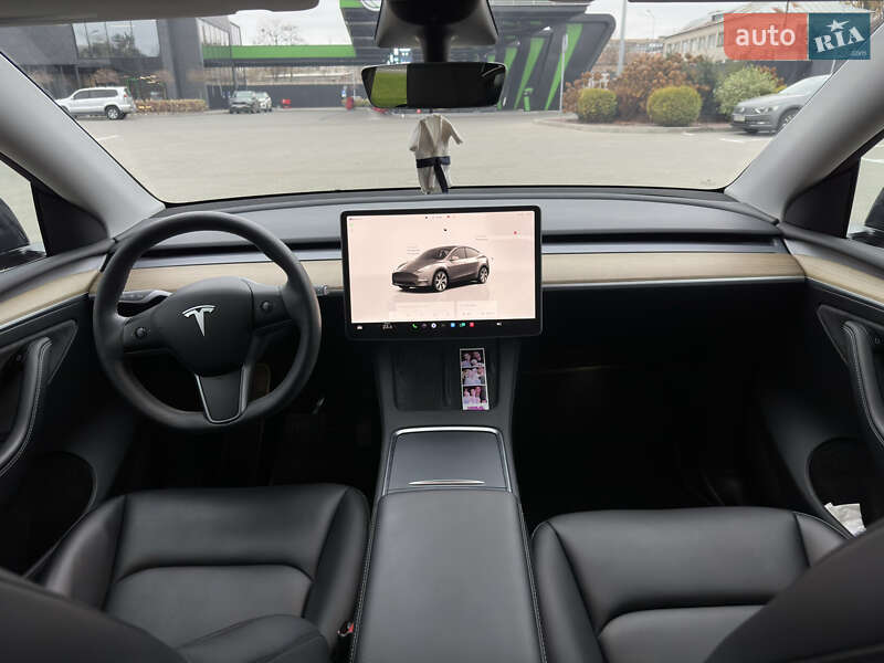 Внедорожник / Кроссовер Tesla Model Y 2022 в Киеве