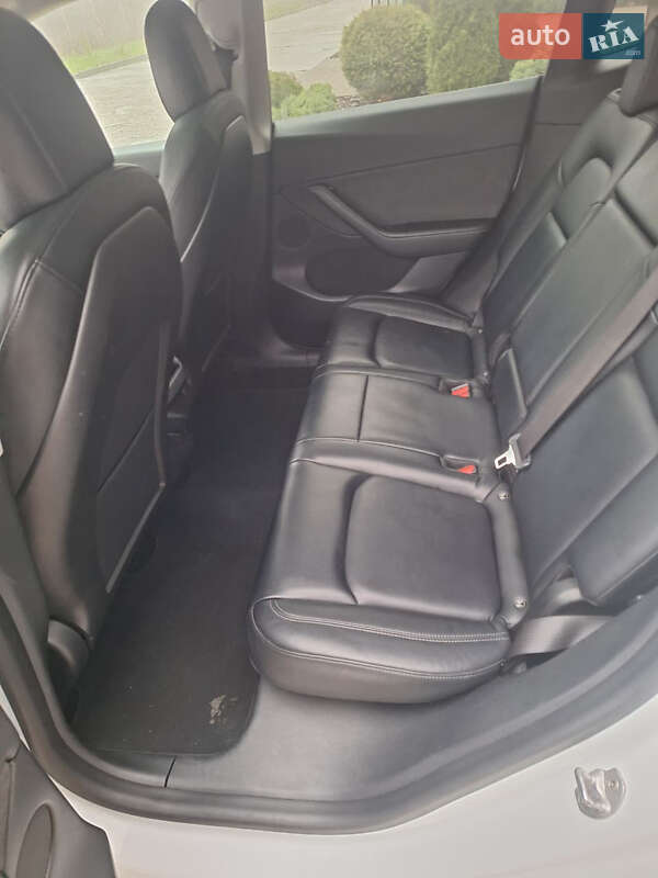 Внедорожник / Кроссовер Tesla Model Y 2021 в Черкассах