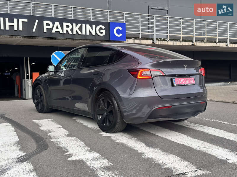 Позашляховик / Кросовер Tesla Model Y 2023 в Києві