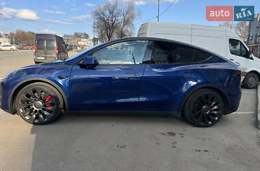 Позашляховик / Кросовер Tesla Model Y 2022 в Харкові