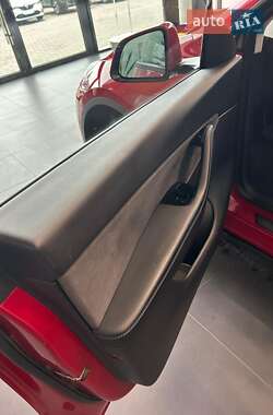 Внедорожник / Кроссовер Tesla Model Y 2020 в Тернополе