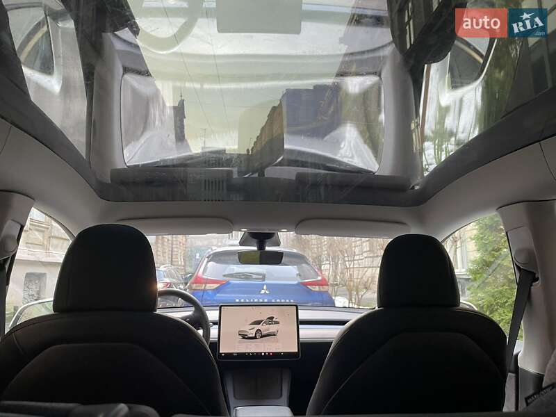 Внедорожник / Кроссовер Tesla Model Y 2022 в Львове фото 18 Внедорожник / Кроссовер Tesla Model Y 2022 в Львове
