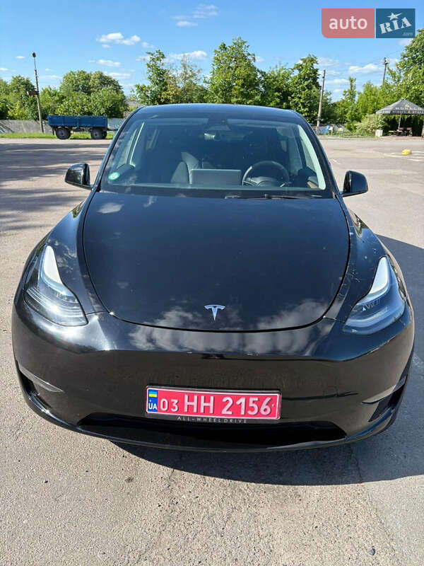 Внедорожник / Кроссовер Tesla Model Y 2022 в Ровно