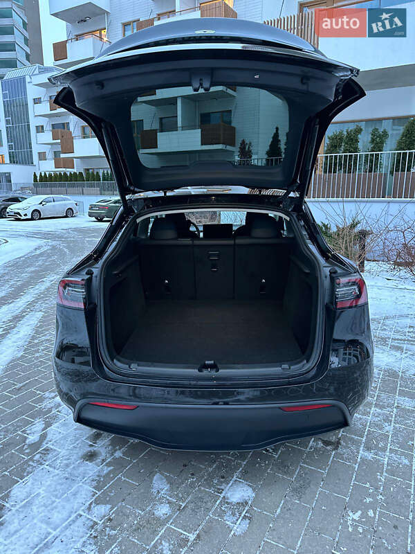 Внедорожник / Кроссовер Tesla Model Y 2022 в Луцке