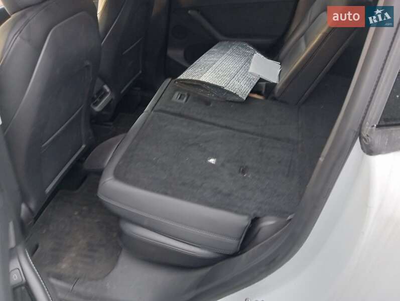 Внедорожник / Кроссовер Tesla Model Y 2022 в Шепетовке