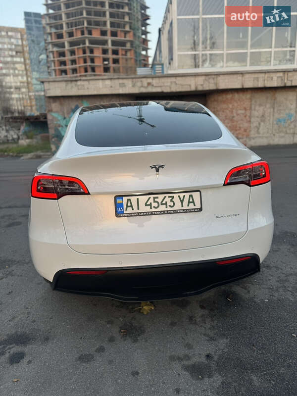 Внедорожник / Кроссовер Tesla Model Y 2021 в Днепре