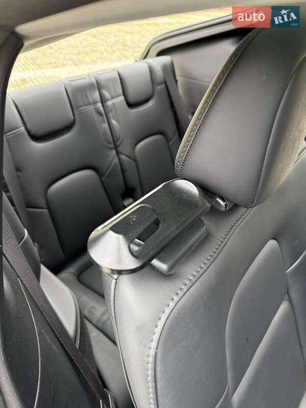 Позашляховик / Кросовер Tesla Model Y 2023 в Харкові