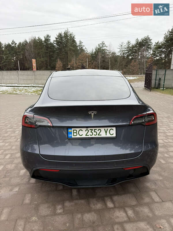 Внедорожник / Кроссовер Tesla Model Y 2021 в Львове