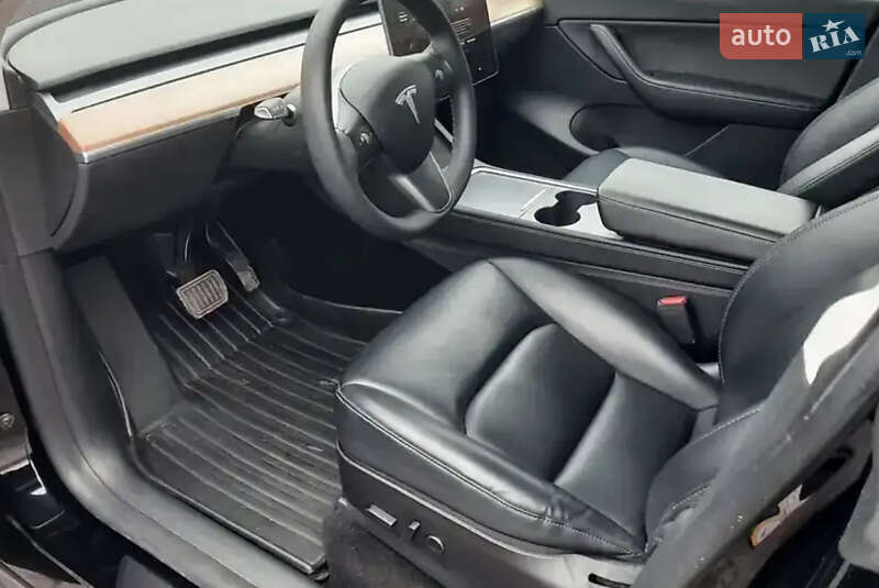 Внедорожник / Кроссовер Tesla Model Y 2022 в Черновцах фото 10 Внедорожник / Кроссовер Tesla Model Y 2022 в Черновцах